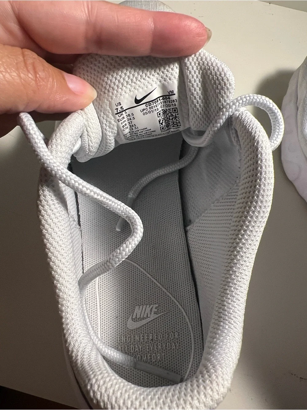 Nike Women’s White Athletic Running Shoe